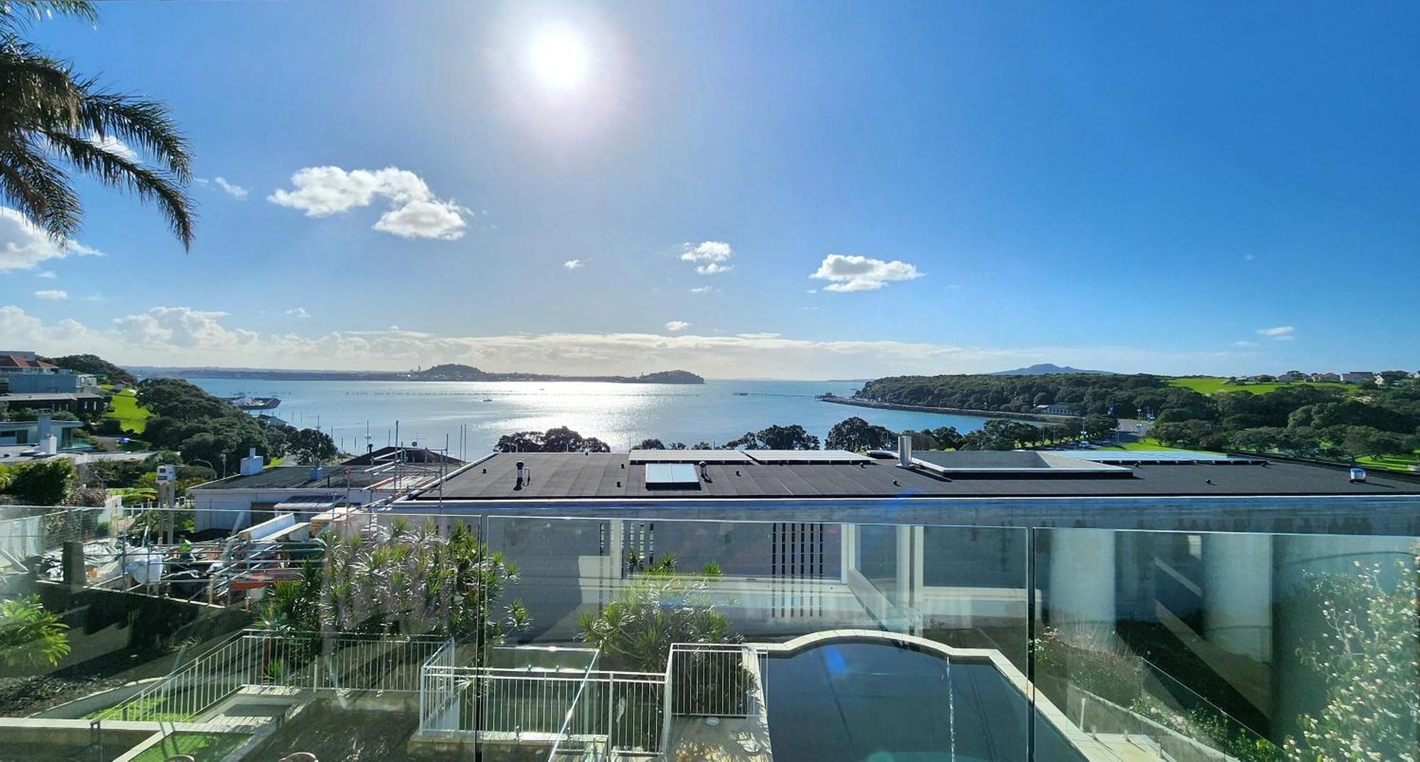 Villa Orakei Grandeur Mansion With Sea Views & Pool à Auckland Extérieur photo